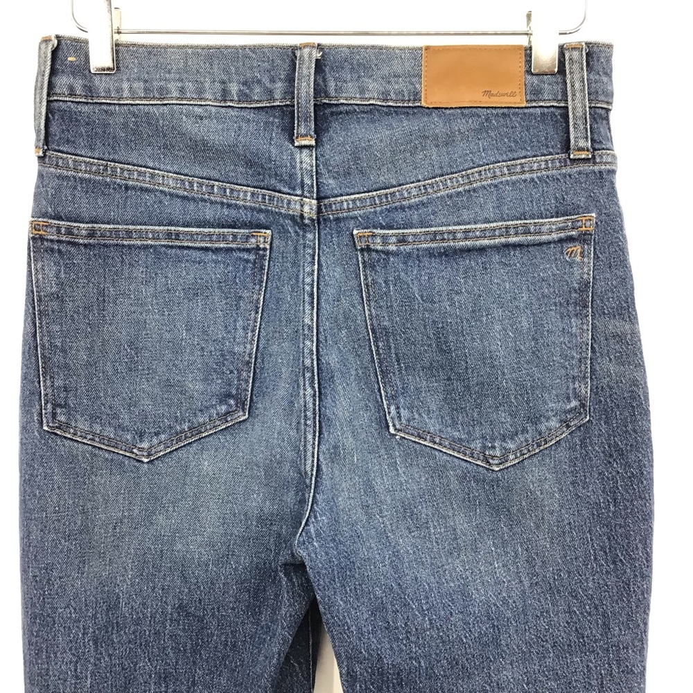 Madewell Classic Straight Jean Coldbrook Wash - Picture 7 of 16
